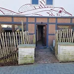 Strandnah An Der Foerde *