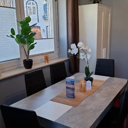 Strandnah An Der Foerde *