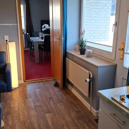 Strandnah An Der Foerde