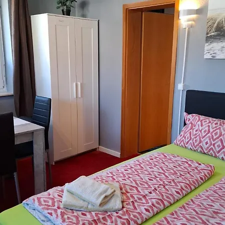 Διαμέρισμα Strandnah An Der Foerde