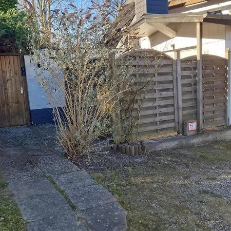 Strandnah An Der Foerde *