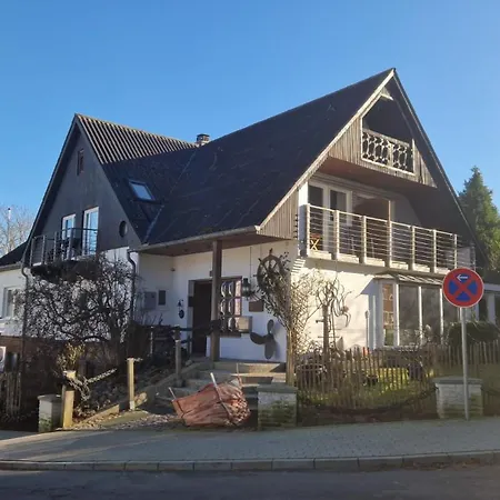 Strandnah An Der Foerde