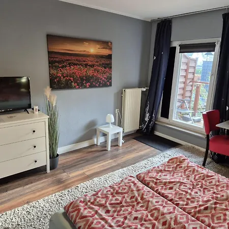 Strandnah An Der Foerde Glücksburg