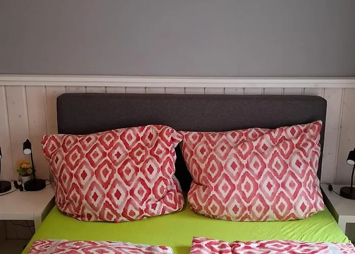 Strandnah An Der Foerde